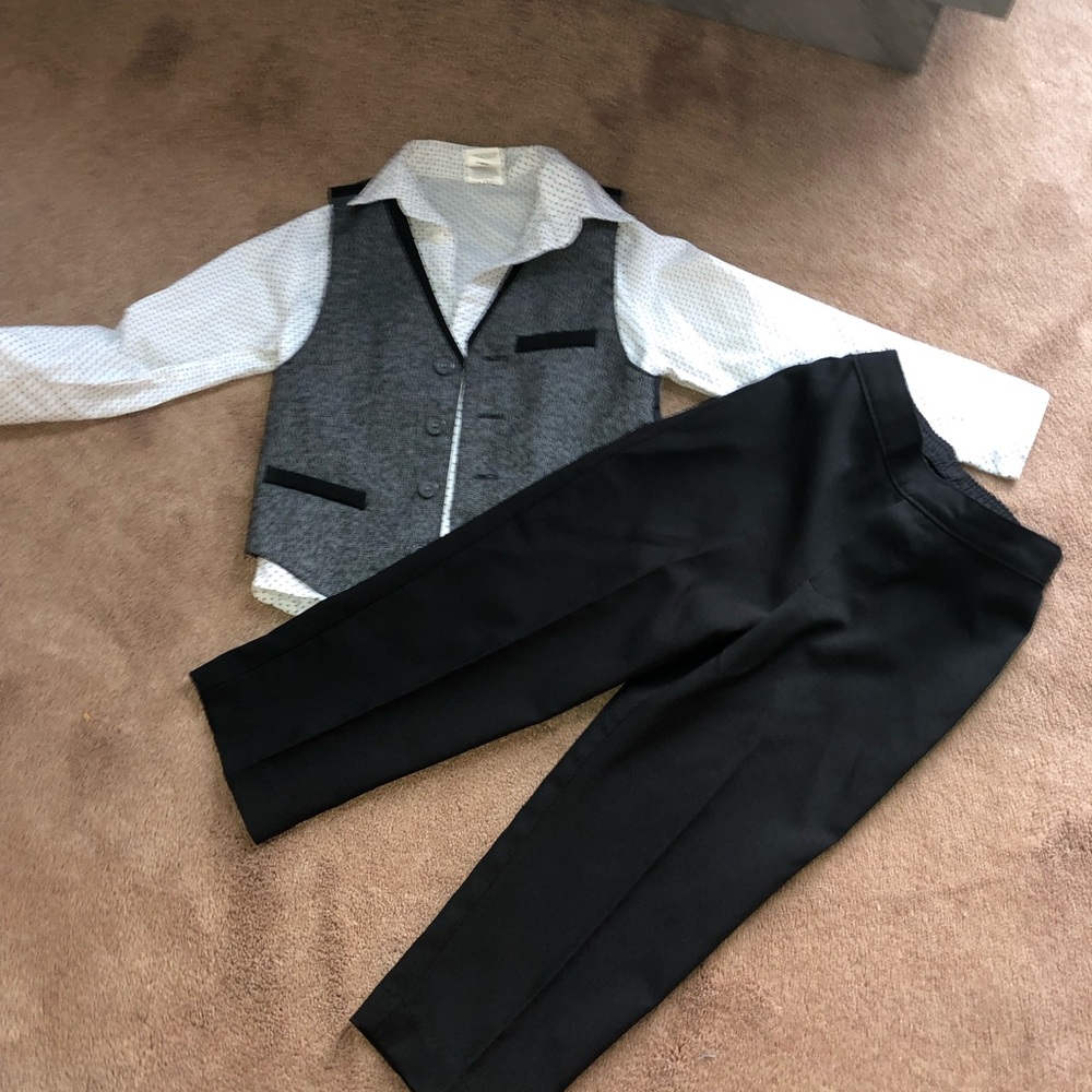 Van Heusen Boys 3-Piece Formal Set in Gray, White, Black pants, shirt vest